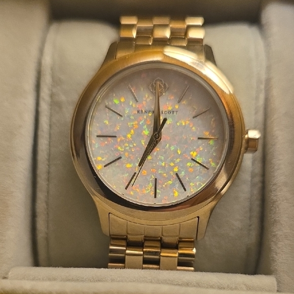 NEVER WORN Kendra Scott Gold Watch with Iridescent Dial - Picture 3 of 10